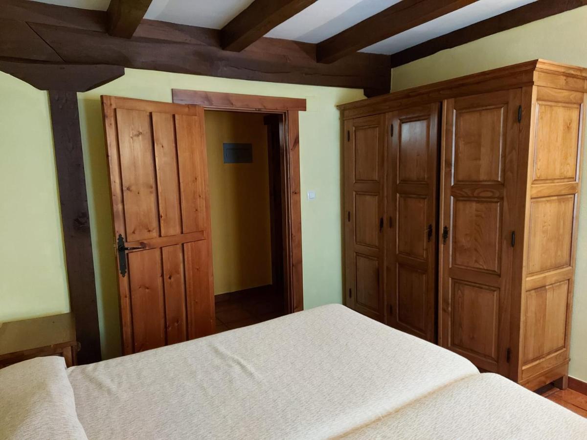 Apartamentos Rurales Las Rocas De Brez Camaleno Exterior photo